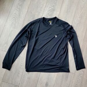 Mountain Hardware Black Long Sleeve Dri-Fit Shirt